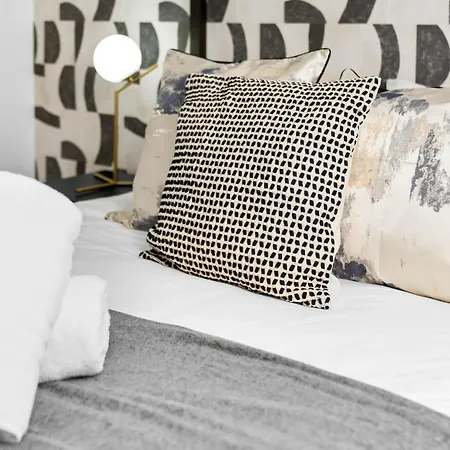 Luxury 2 Bedroom - Near Centre - Wifi - Smart Tv 3mr Apartamento