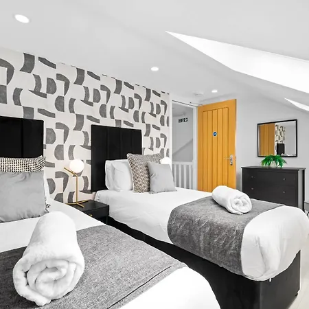 Luxury 2 Bedroom - Near Centre - Wifi - Smart Tv 3mr