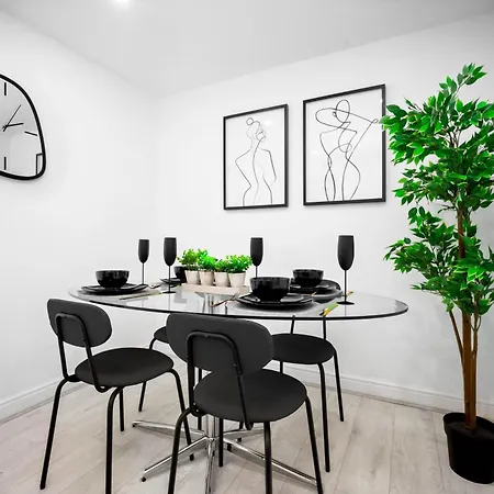 Luxury 2 Bedroom - Near Centre - Wifi - Smart Tv 3mr Apartamento